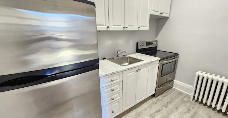 7-170 Simcoe Street South, Oshawa, ON, L1H 4H1 - 5