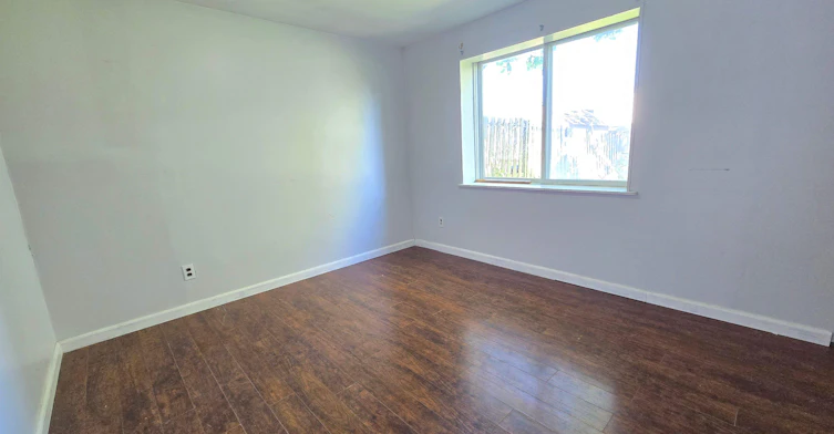 Lower Unit-423 Phillip Murray Ave, Oshawa, ON, L1J 1H1 - 5