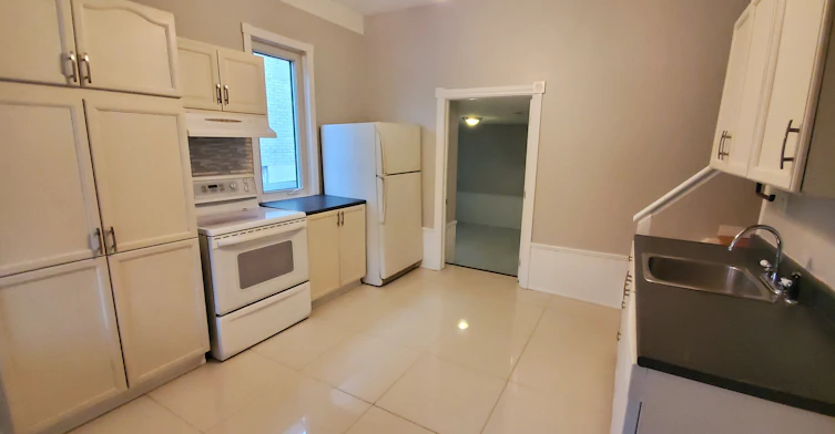 1-98 Adelaide Ave E, Oshawa, ON, L1G 1Z1 - 10