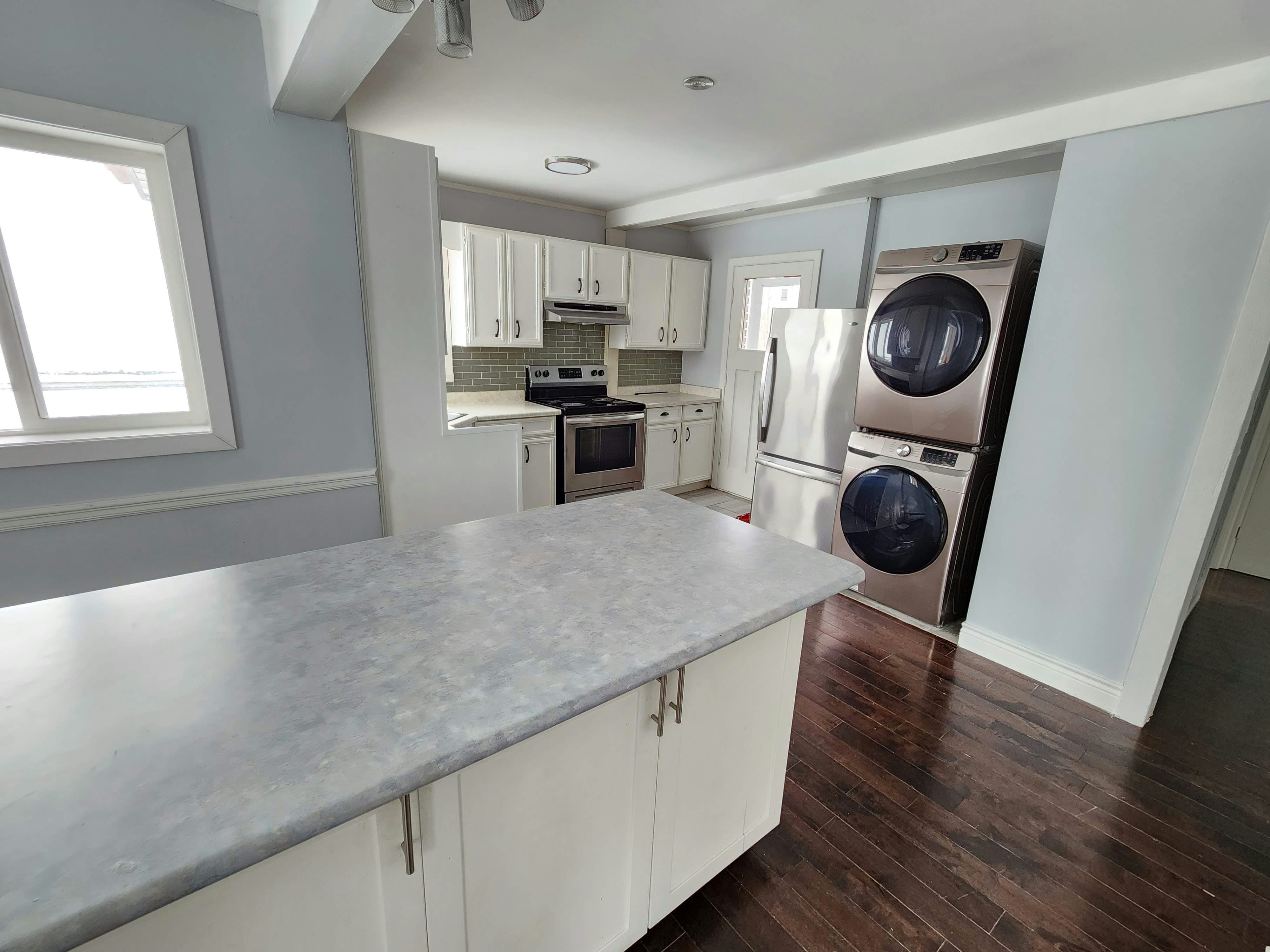 1-221 Johnson Ave, Oshawa, ON, L1J 1S4 - 6