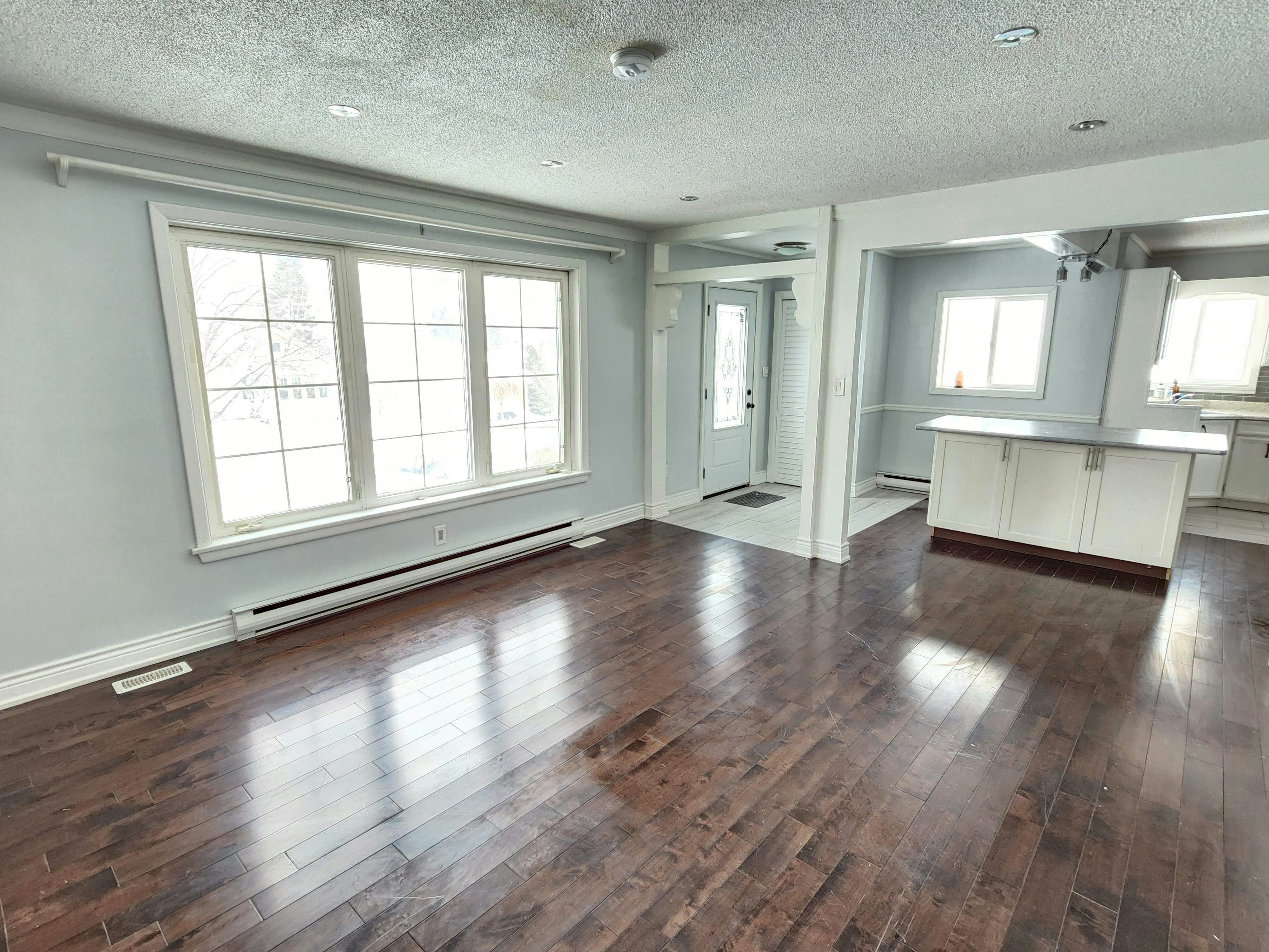 1-221 Johnson Ave, Oshawa, ON, L1J 1S4 - 10