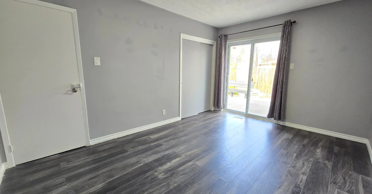1-792 Eastbourne Ave, Oshawa, ON, L1G 1P3 - 8