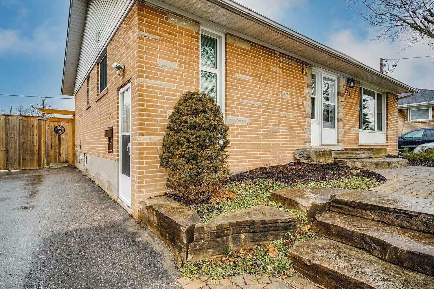 1-792 Eastbourne Ave, Oshawa, ON, L1G 1P3