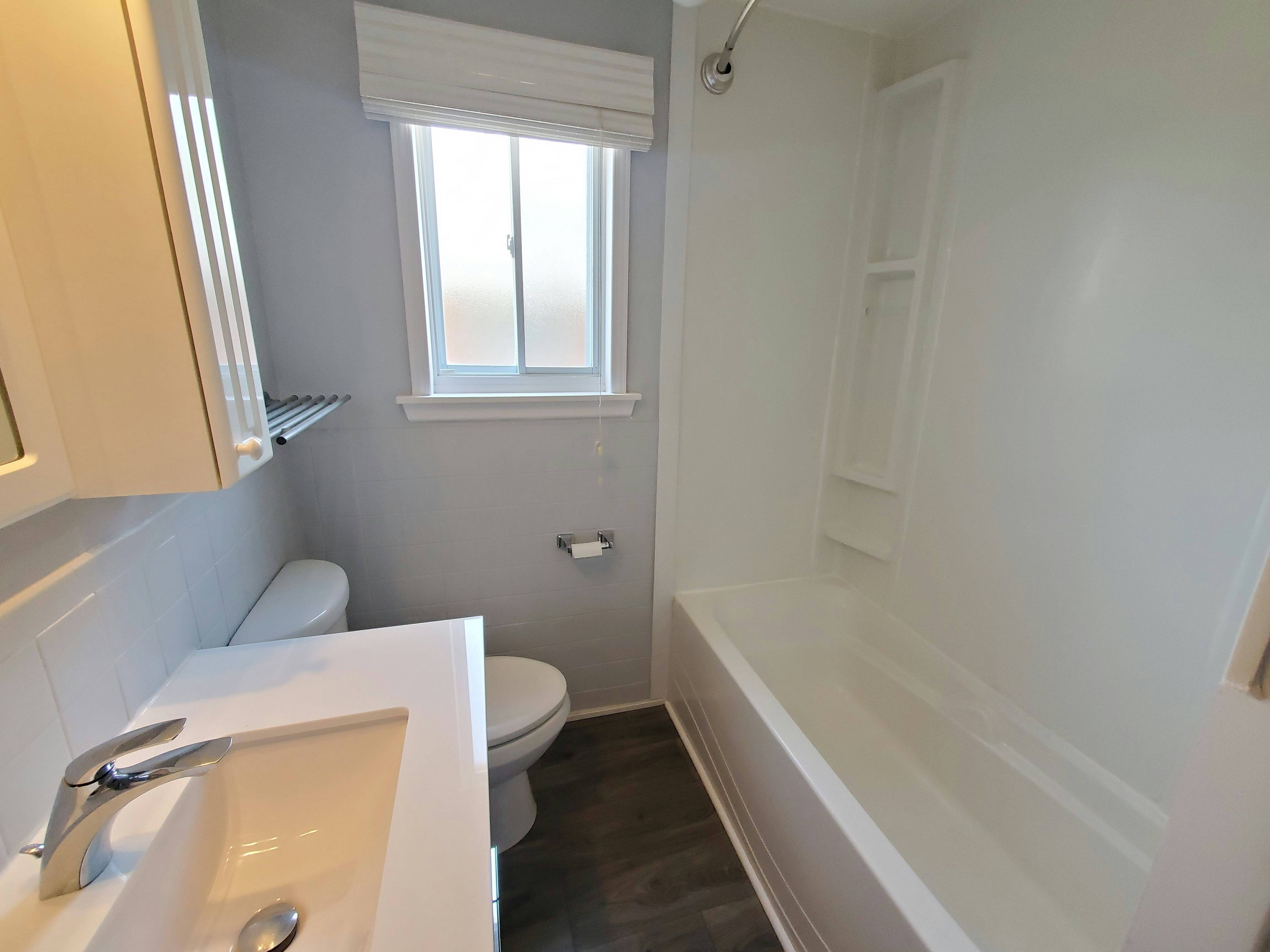1-792 Eastbourne Ave, Oshawa, ON, L1G 1P3 - 3