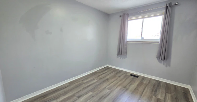 1-792 Eastbourne Ave, Oshawa, ON, L1G 1P3 - 9