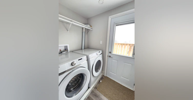 1-750 Fairbairn St, Peterborough, ON, K9H 6B7 - 3