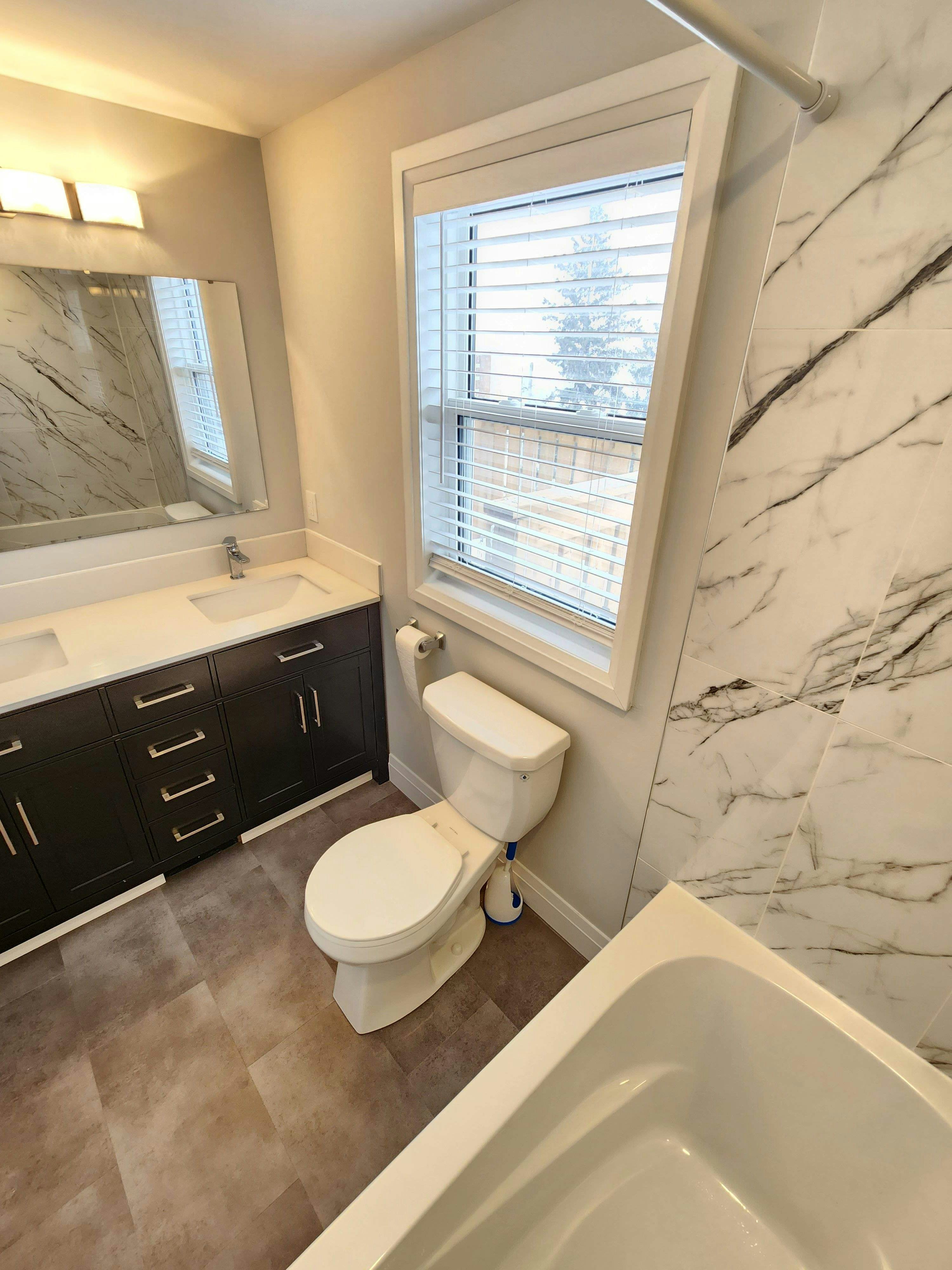 1-750 Fairbairn St, Peterborough, ON, K9H 6B7 - 12