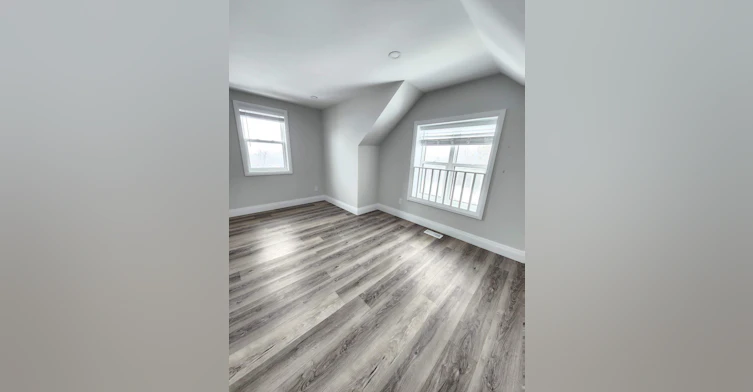 1-750 Fairbairn St, Peterborough, ON, K9H 6B7 - 4
