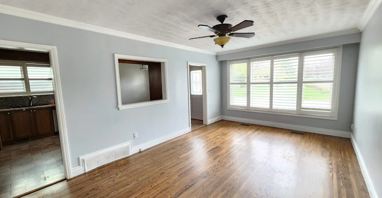 Upper Unit-945 Willowdale Avenue, Oshawa, ON, L1H 1W3 - 2