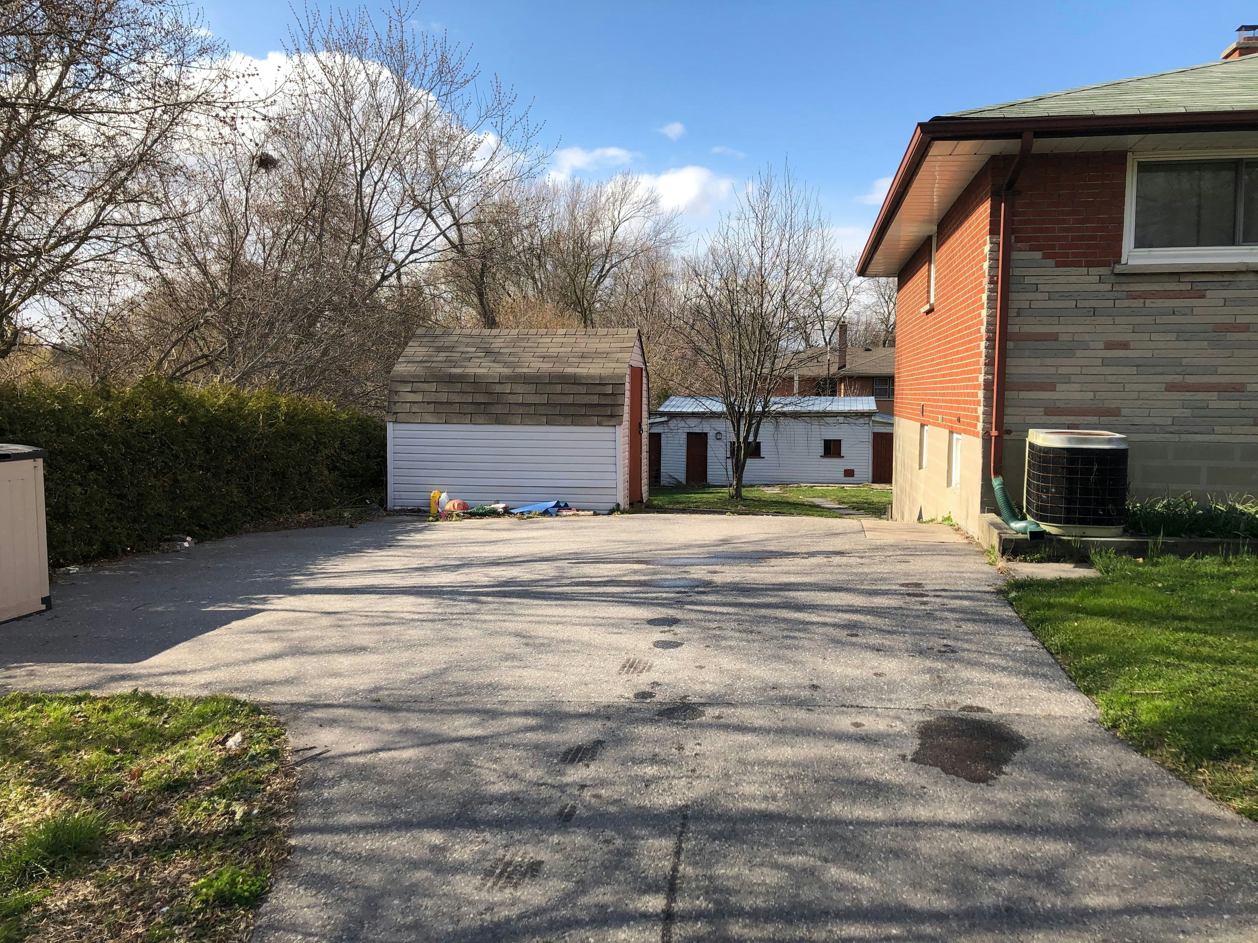 Lower-94 Royal Street, Oshawa, ON, L1H 2T7 - 10