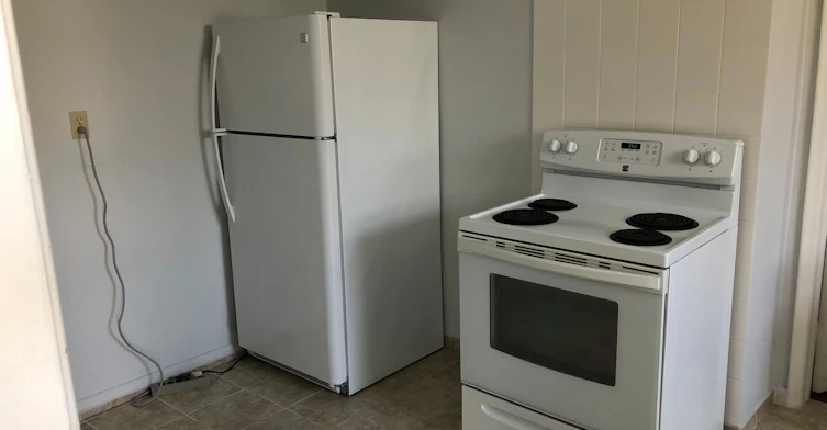 Lower-94 Royal Street, Oshawa, ON, L1H 2T7 - 3