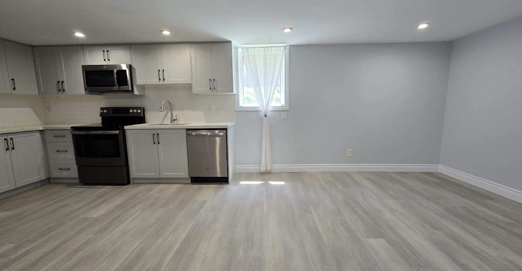 Lower Unit-480 Wilson Road North, Oshawa, ON, L1G 6E7 - 7