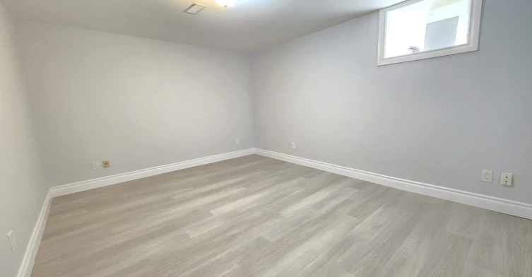 Lower Unit-480 Wilson Road North, Oshawa, ON, L1G 6E7 - 4