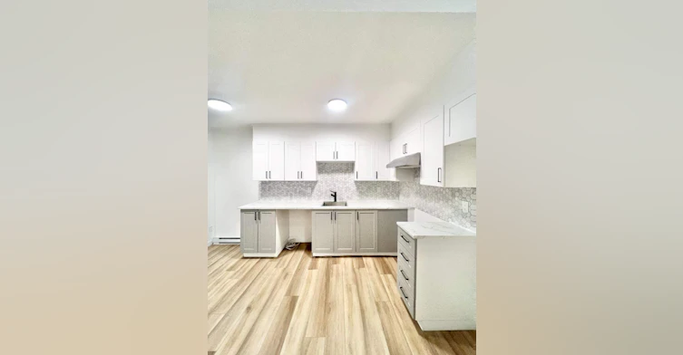 368-368 Rue Willibrord, Montréal, QC, H4G 2T7 - 10