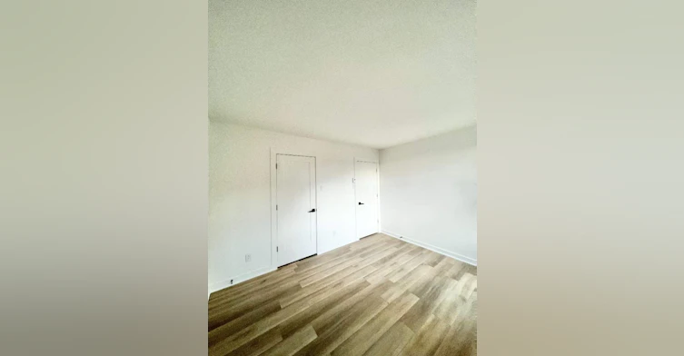 368-368 Rue Willibrord, Montréal, QC, H4G 2T7 - 5