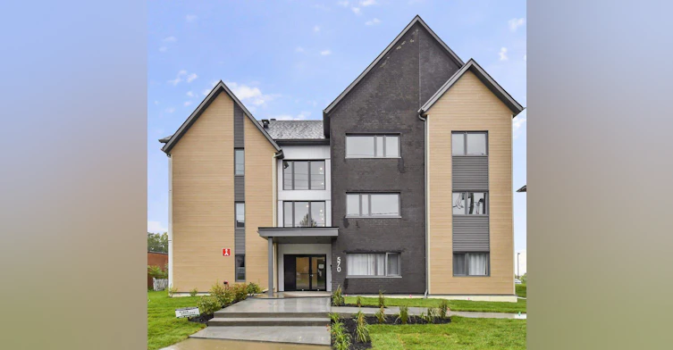 202-570 Rue Notre Dame, Lavaltrie, QC, J5T 1K7