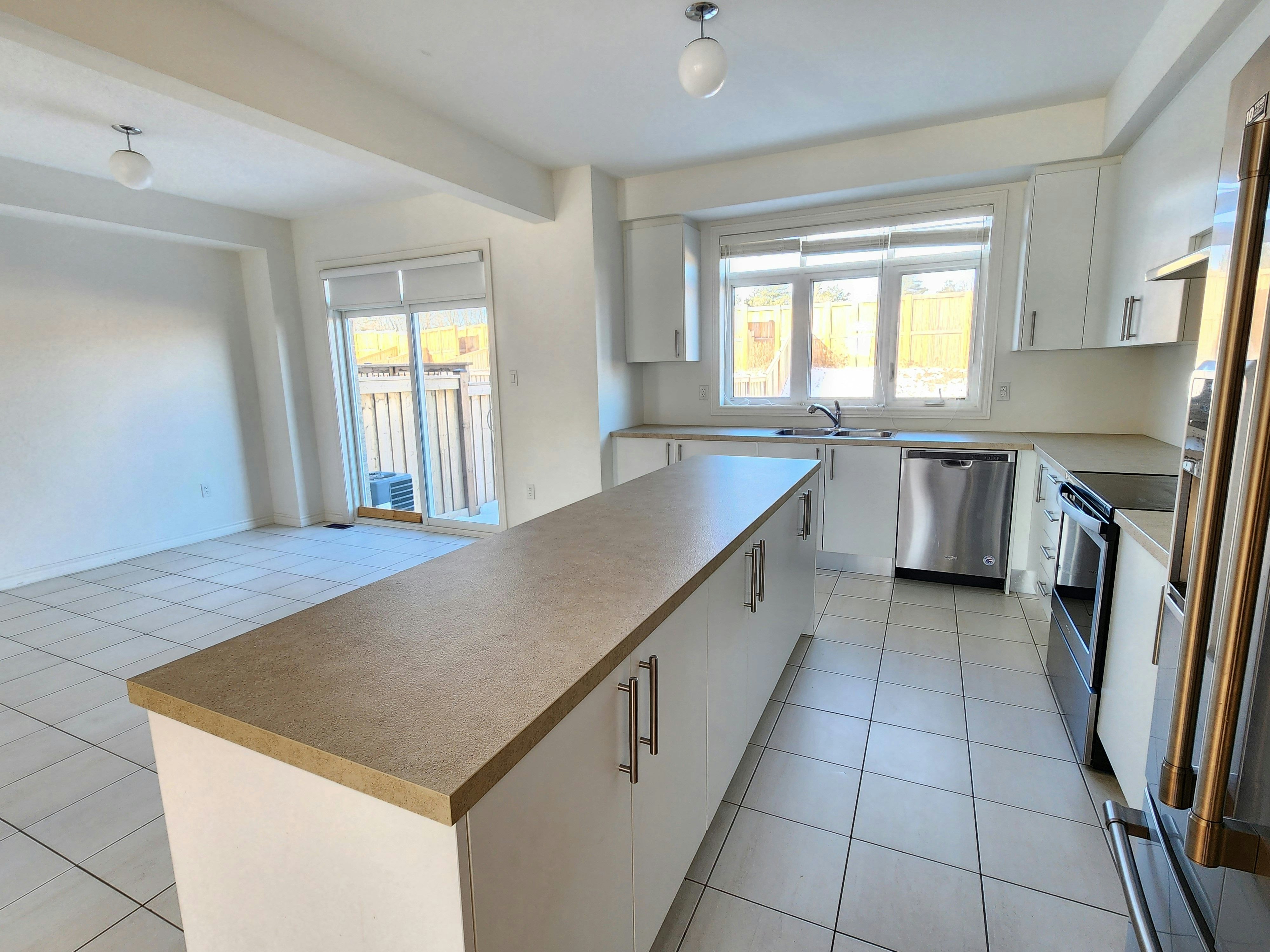 elephanthill-122 Elephant Hill Drive, Clarington, ON, L1C 4M6 - 3