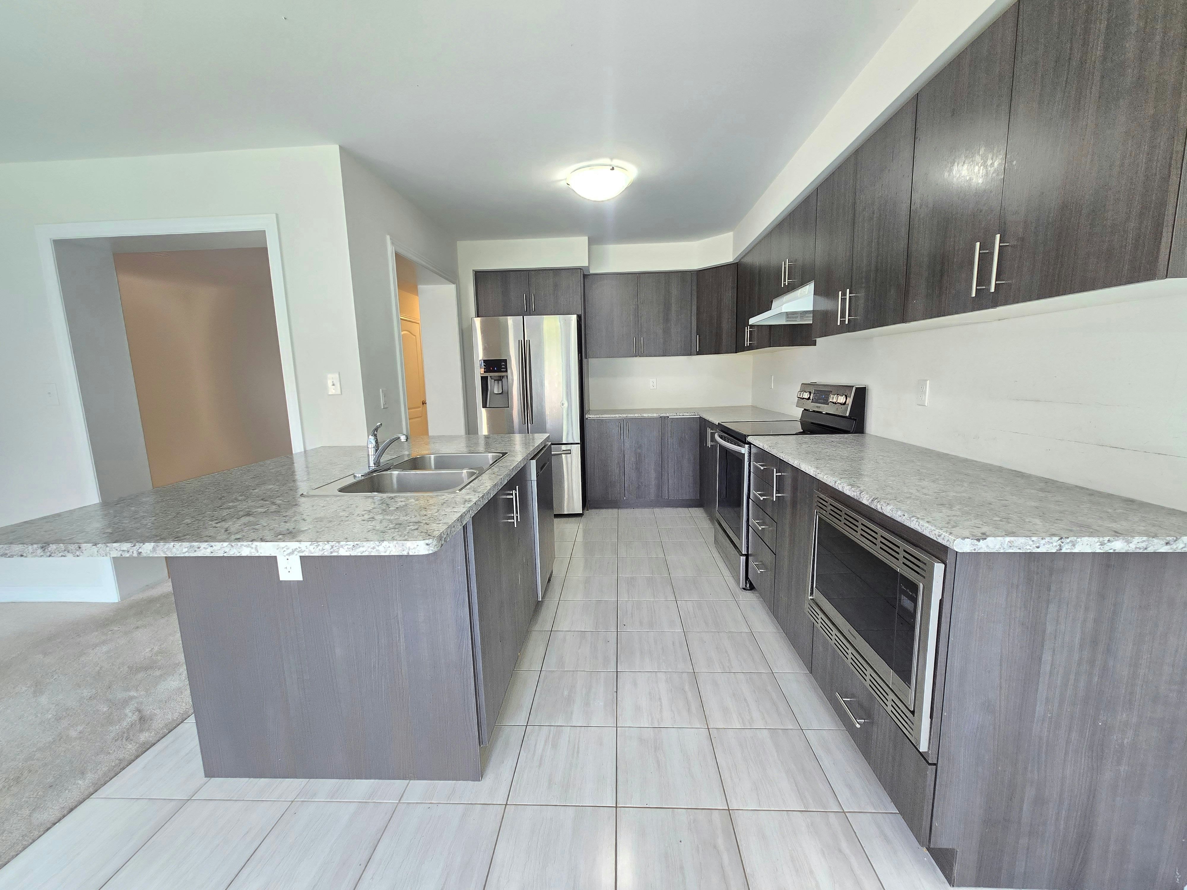 Windfields Dr-384 Windfields Farm Drive West, Oshawa, ON, L1H 7K4 - 4