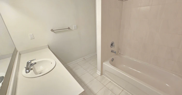 Windfields Dr-384 Windfields Farm Drive West, Oshawa, ON, L1H 7K4 - 9