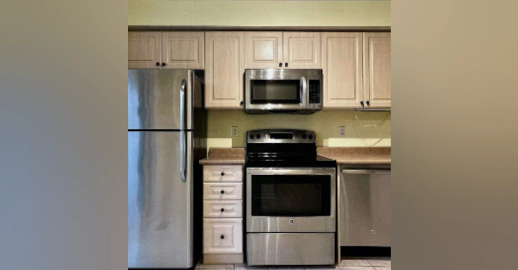 100-1775 Valley Farm Road, Pickering, ON, L1V 0A5 - 2