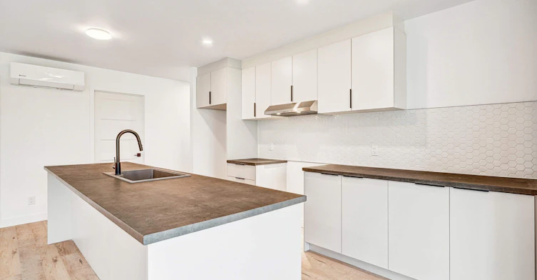 203-2055 Chemin Ridge, Godmanchester, QC, J0S 1H0 - 2