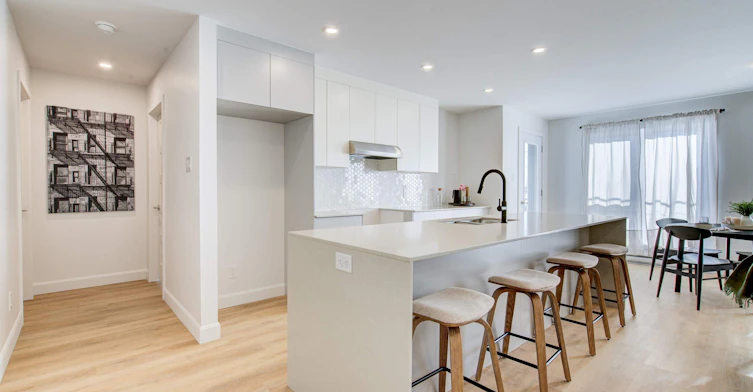 201-Huntingdon , Huntingdon, QC, J0S 1H0