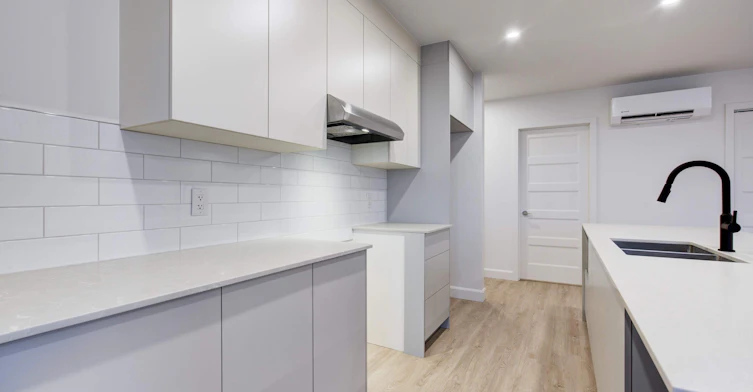 202-Huntingdon , Huntingdon, QC, J0S 1H0 - 2