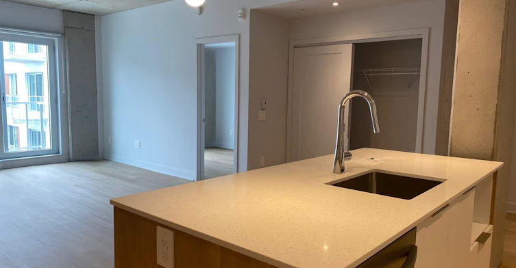 641-8205 Ave Du Cirque, Montréal, QC, H1Z 0B5 - 8