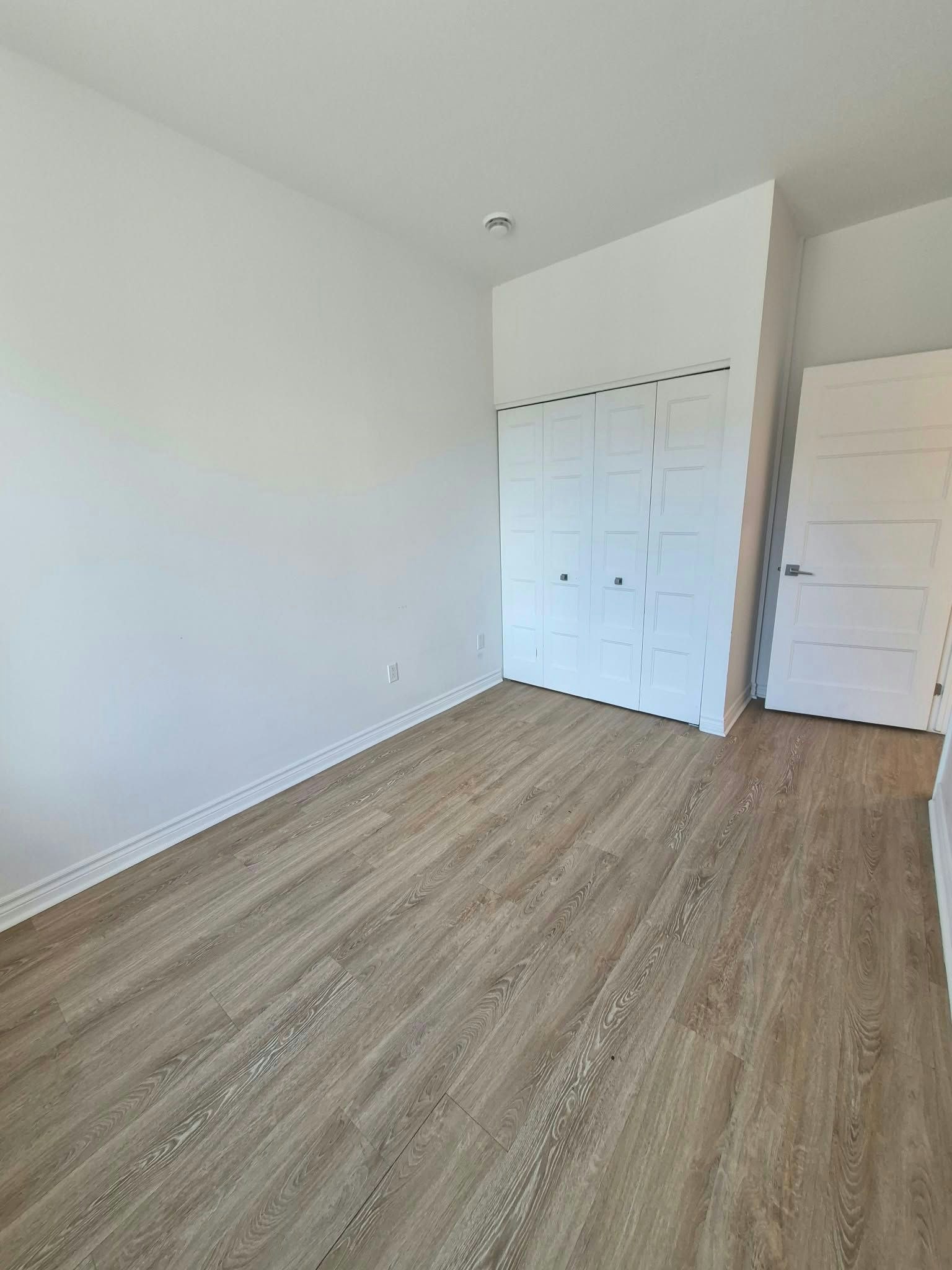 5-5975 Chemin De La Côte Saint Antoine, Montréal, QC, H4A 1S6 - 8
