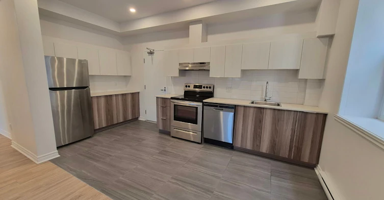5-5975 Chemin De La Côte Saint Antoine, Montréal, QC, H4A 1S6 - 3