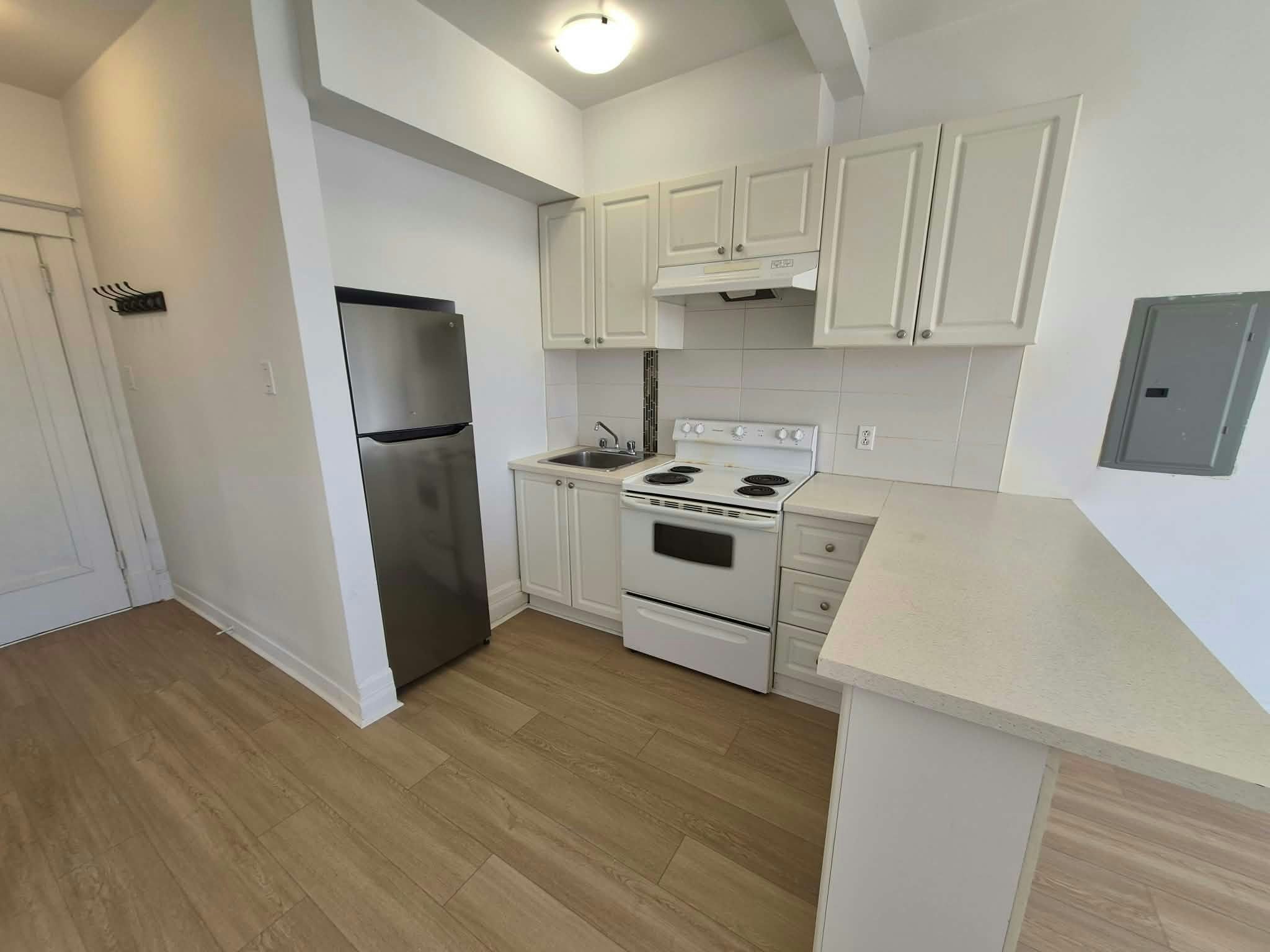 41-3404 Avenue Hingston, Montréal, QC, H4A 2J4 - 2