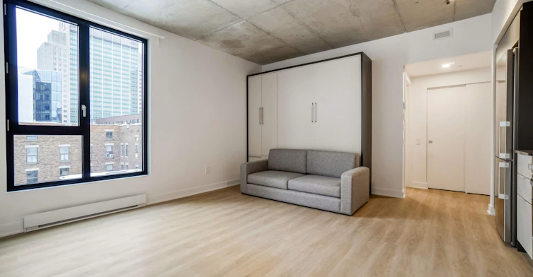605-1424 Boul. Saint Laurent, Montréal, QC, H2X 2S7 - 4