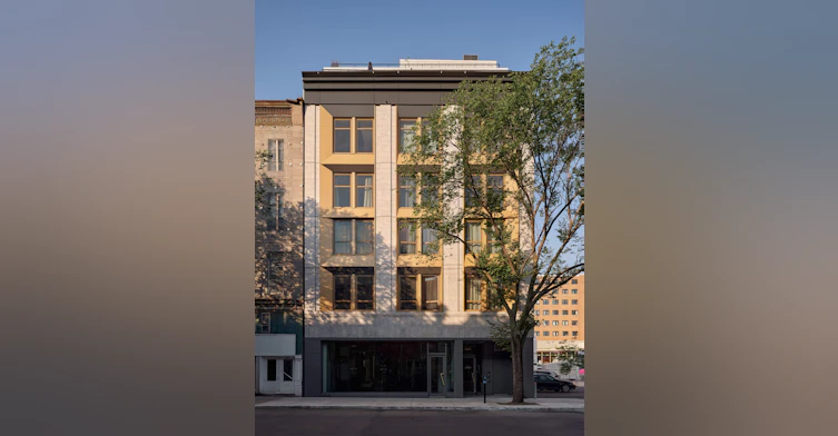 605-1424 Boul. Saint Laurent, Montréal, QC, H2X 2S7 - 2