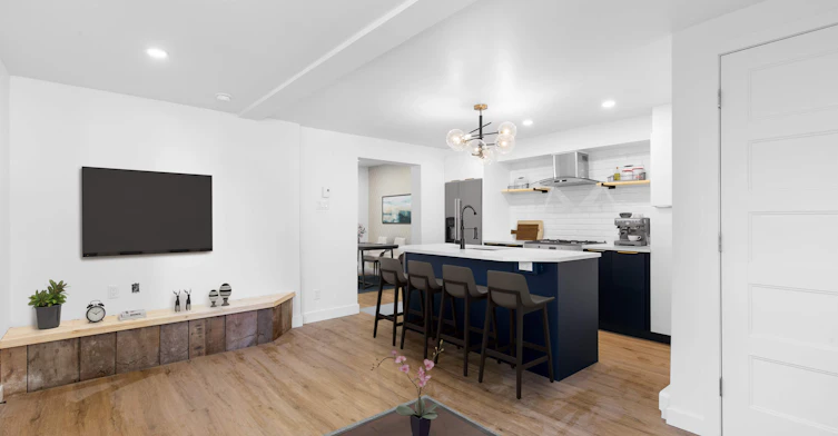 1569-Rue Panet, Montréal, QC, H2L 2Z4 - 2
