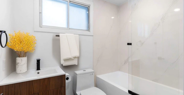 A9-2595 Av. Aird, Montréal, QC, H1V 2W8 - 2