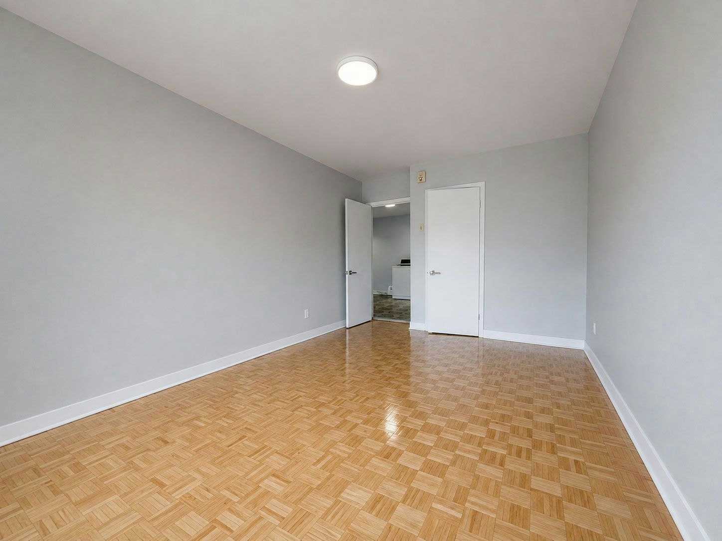 1-4210 R. Saint Zotique, Montréal, QC, H1T 1K9 - 6