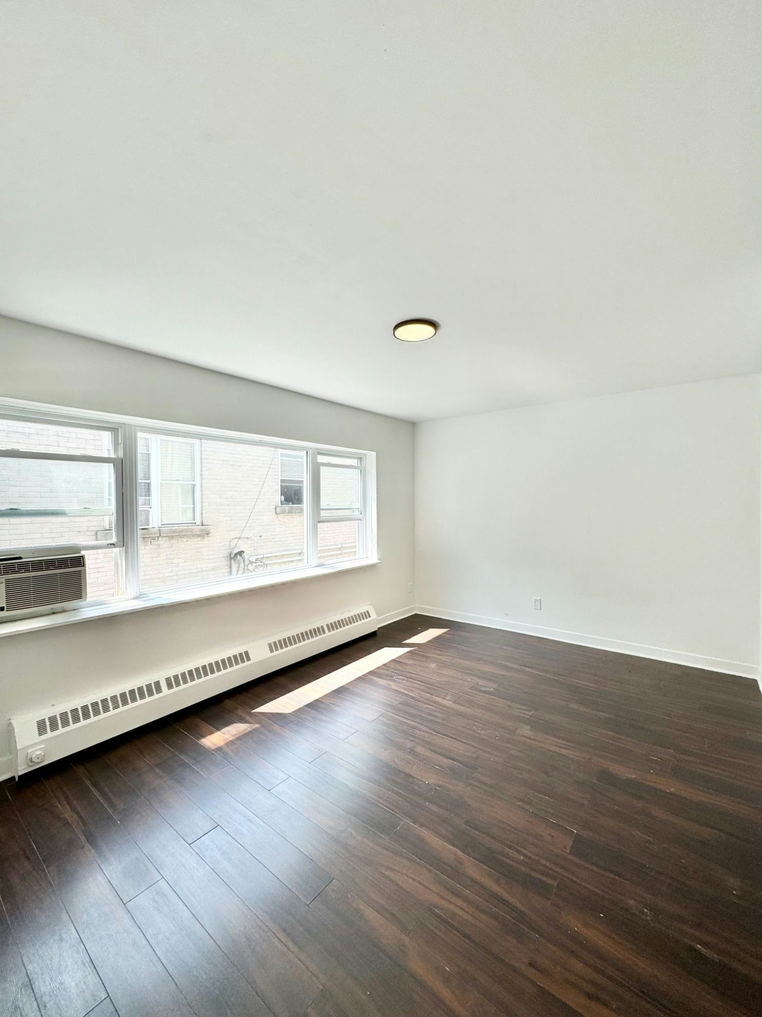 21-5855 Rue De Verdun, Montréal, QC, H4H 1M1 - 7