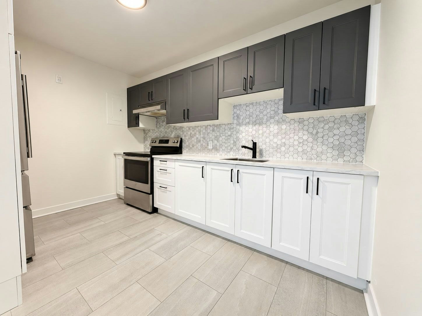 23-5855 Rue De Verdun, Montréal, QC, H4H 1M1 - 3