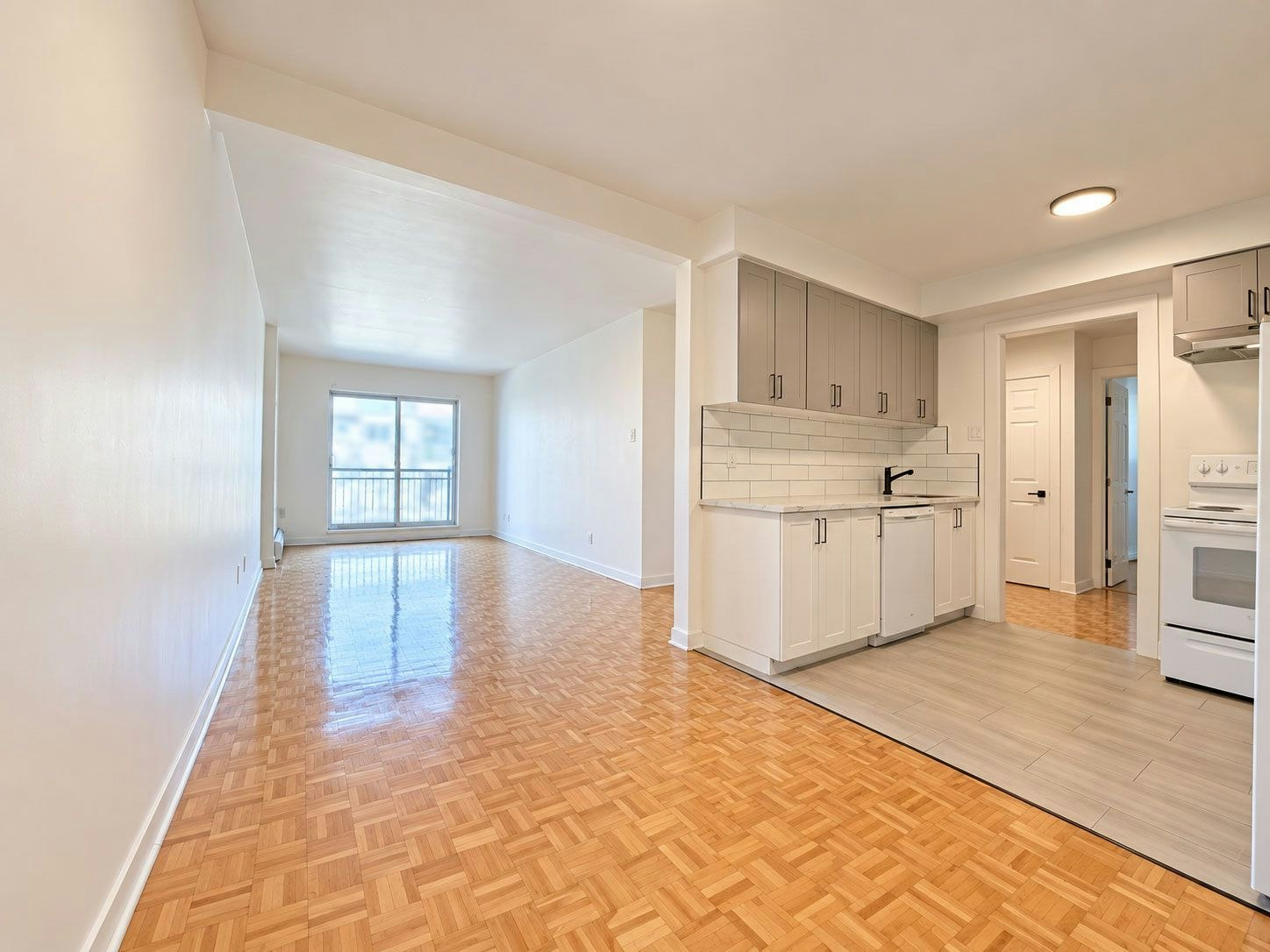 306-700 Rue Gordon, Montréal, QC, H4G 2S1