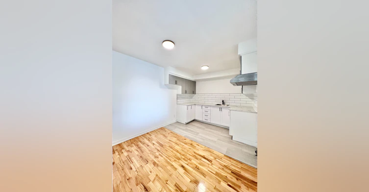 610-700 Rue Gordon, Montréal, QC, H4G 2S1