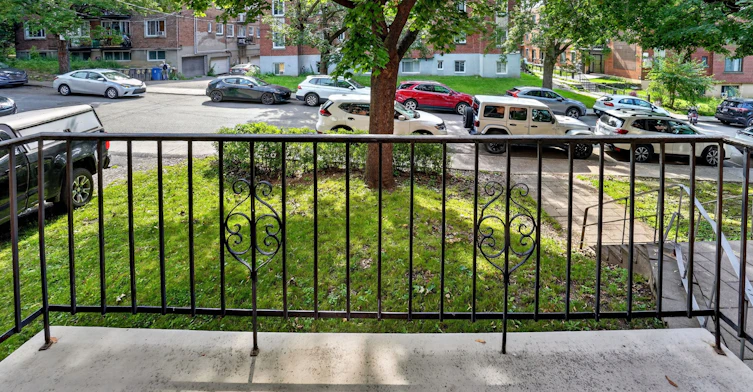 APT 6-4455 Avenue Dupuis, Montréal, QC, H3T 1E7 - 4