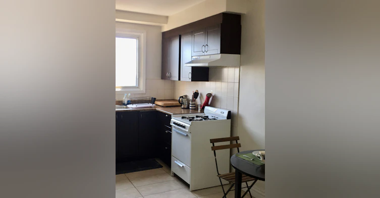 APT 11-4455 Avenue Dupuis, Montréal, QC, H3T 1E7