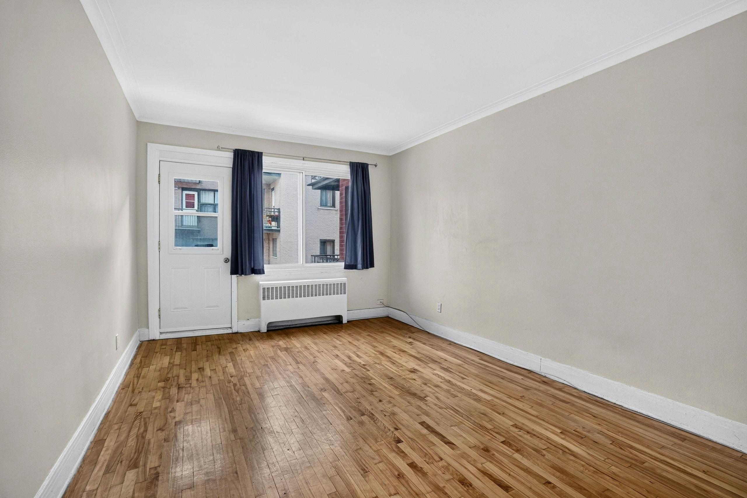 APT 11-4455 Avenue Dupuis, Montréal, QC, H3T 1E7 - 8