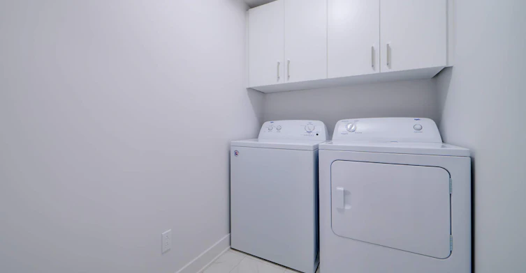 7-70 Avenue Broadway, Montréal-Est, QC, H1B 5A1 - 9