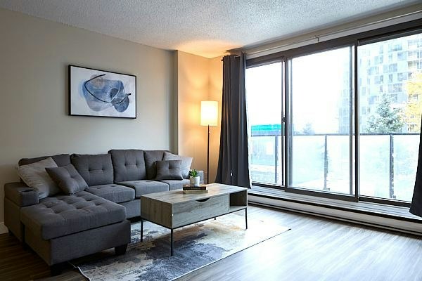 515-101 Place Charles Le Moyne, Longueuil, QC, J4K 2T3 - 4
