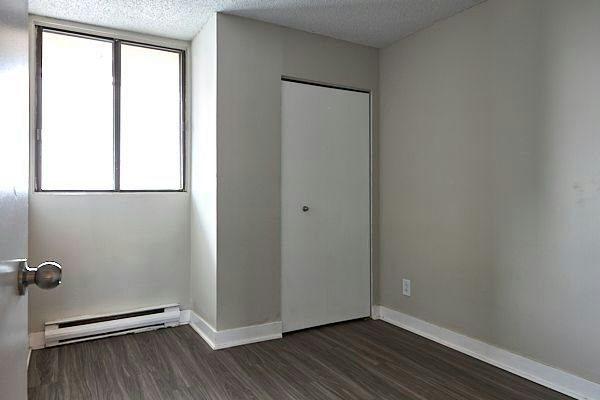 1620-101 Place Charles Le Moyne, Longueuil, QC, J4K 2T3 - 4