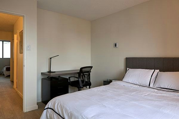 1818-101 Place Charles Le Moyne, Longueuil, QC, J4K 2T3 - 9