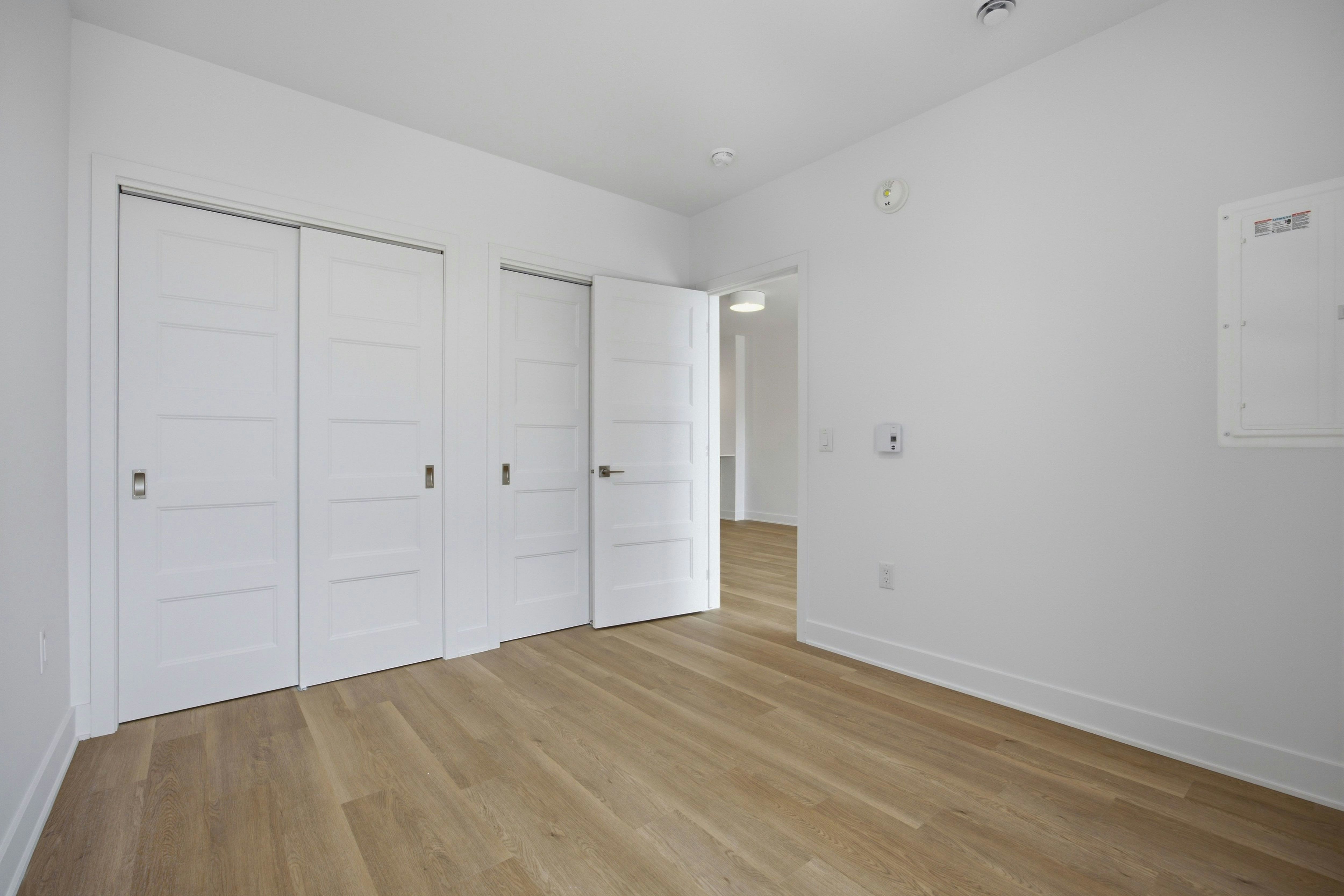 318-2355 Rue Des Pyrénées, Montréal, QC, H4R 0T8 - 5