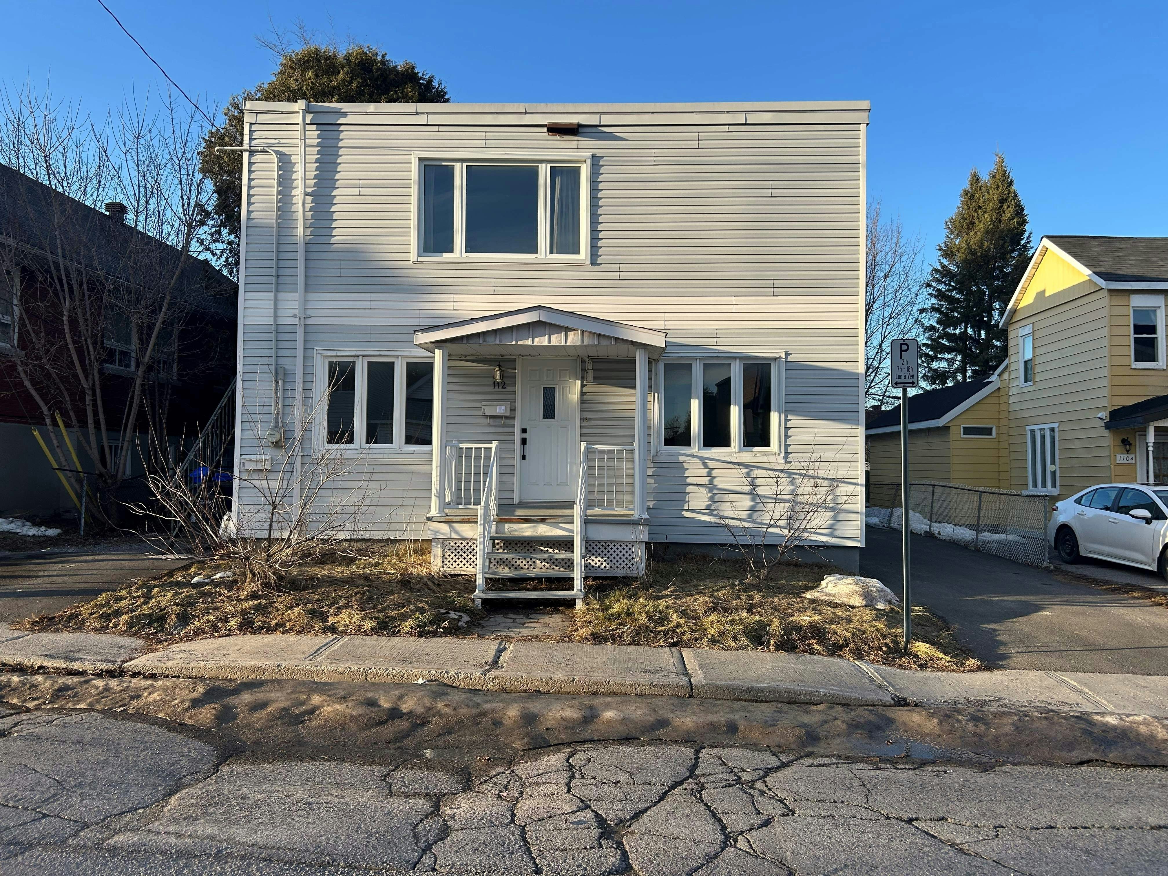 A-112 Rue Jeanne D'arc, Gatineau, QC, J8Y 2H7