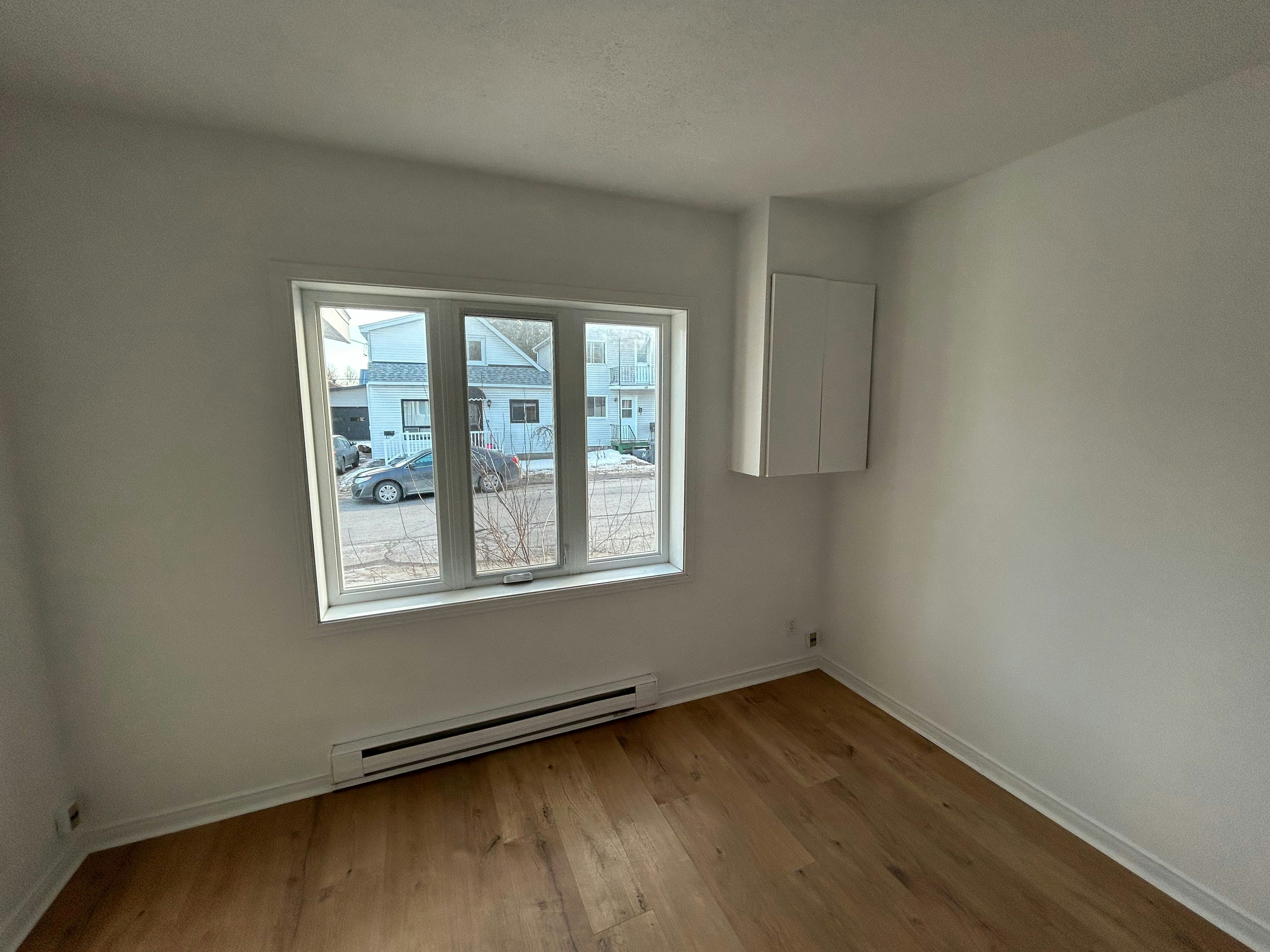 B-112 Rue Jeanne D'arc, Gatineau, QC, J8Y 2H7 - 4